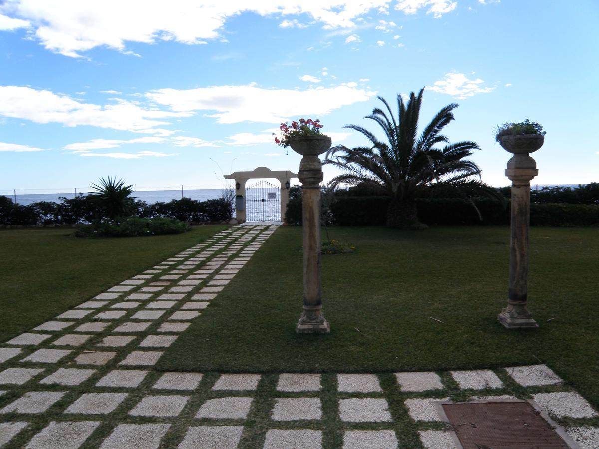 Apartamento En La Playa Apartament Mijas Costa Zewnętrze zdjęcie